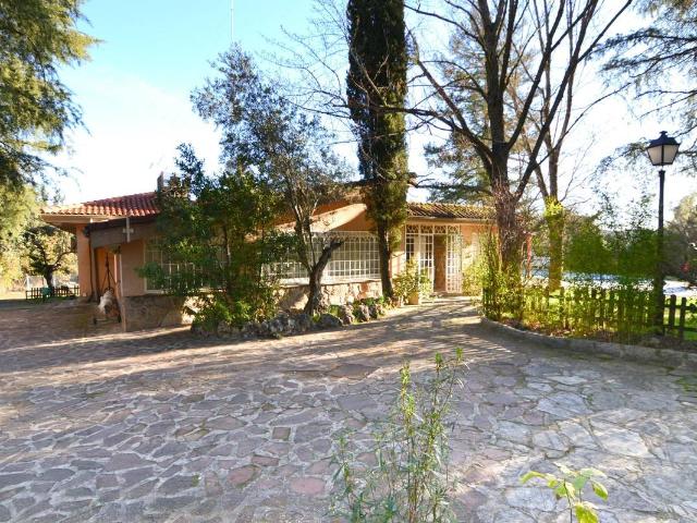 Casa chalet en Venta en Raya del Palancar Guadamonte