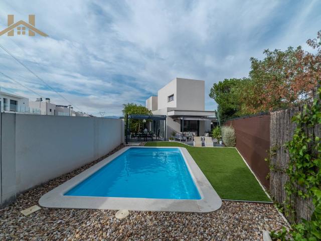Casa chalet en Venta en Raya del Palancar Guadamonte