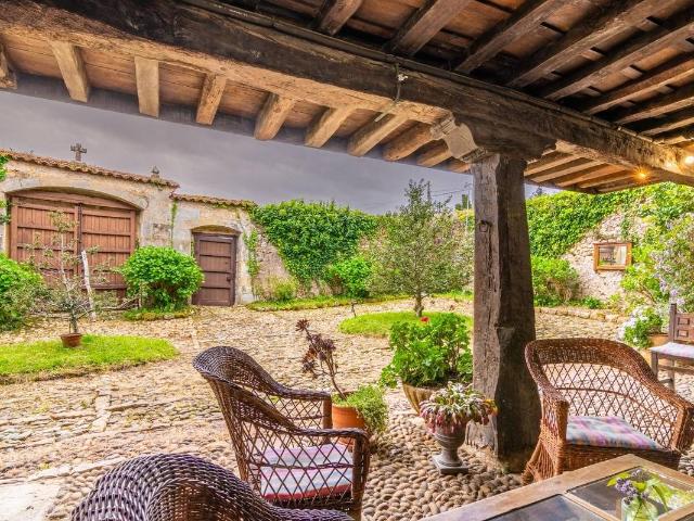 Casa chalet en Venta en Reocín