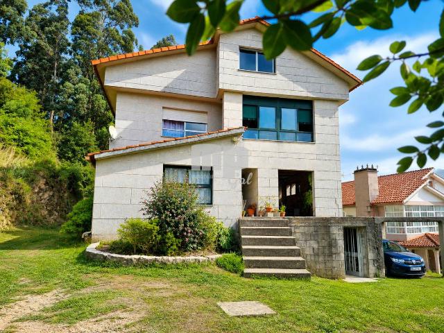 Casa chalet en Venta en Redondela