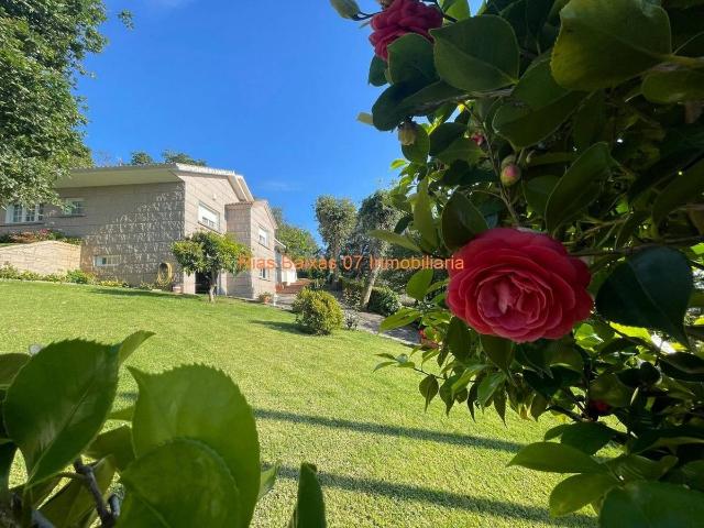 Casa chalet en Venta en Redondela