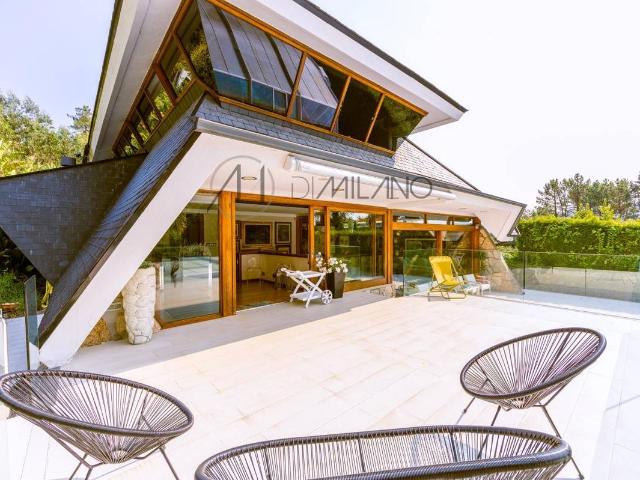 Casa chalet en Venta en Redondela