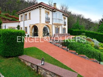 Casa chalet en Venta en Reinosa