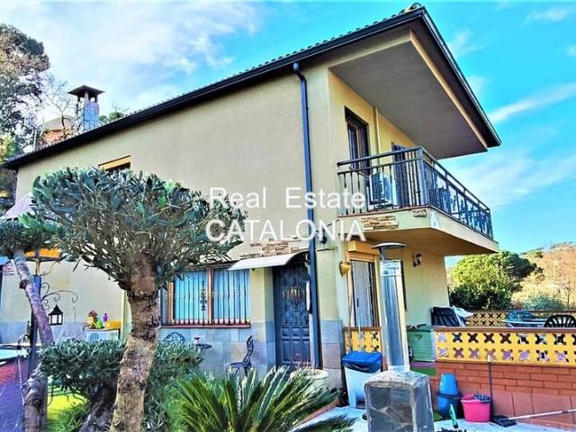 Casa chalet en Venta en Residencial Park