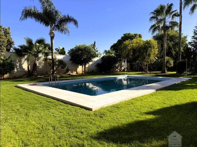 Casa chalet en Venta en Rinconada