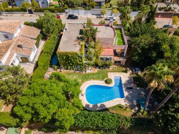 Casa chalet en Venta en Riba roja de Túria