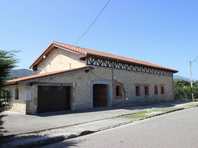 Casa chalet en Venta en Ribadedeva