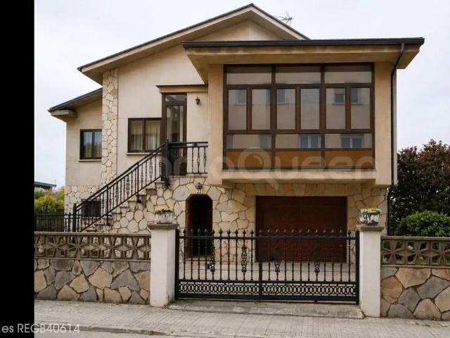 Casa chalet en Venta en Ribadeo