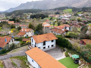 Casa chalet en Venta en Ribadesella