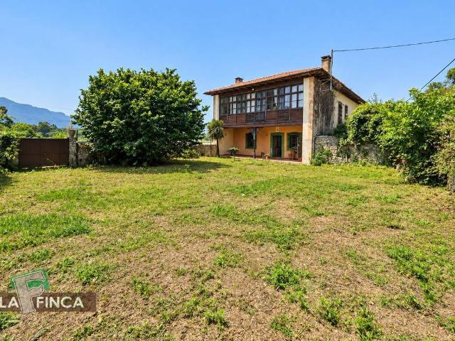 Casa chalet en Venta en Ribadesella