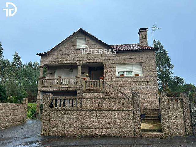 Casa chalet en Venta en Ribadumia