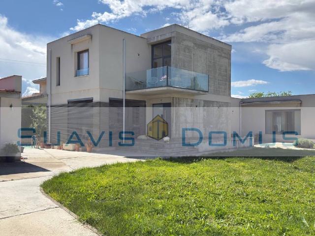 Casa chalet en Venta en Roales