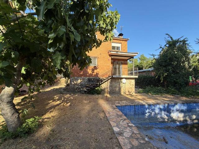 Casa chalet en Venta en Robledo de Chavela