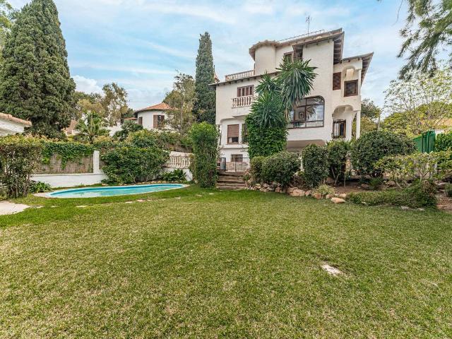 Casa chalet en Venta en Rocafort
