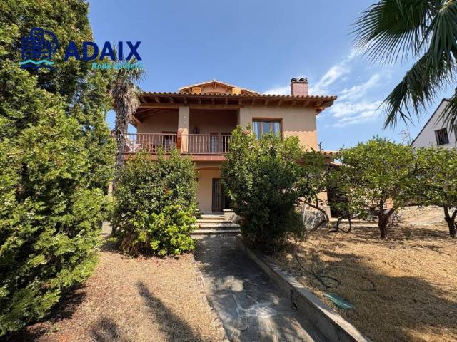 Casa chalet en Venta en Roda de Berà
