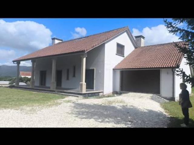 Casa chalet en Venta en Rois