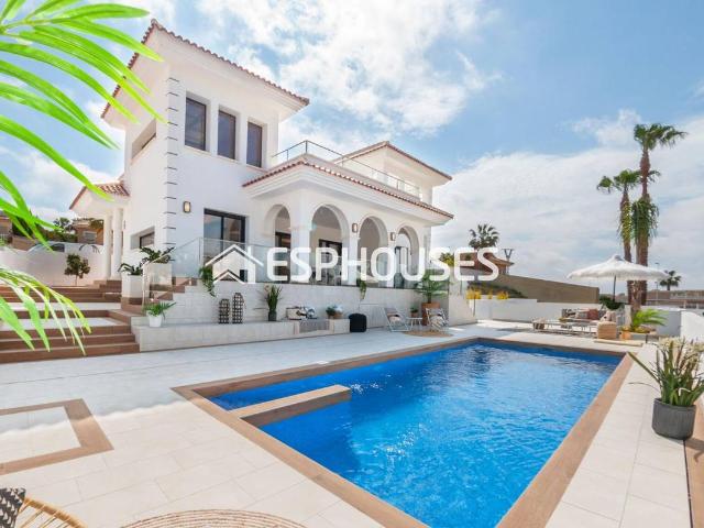 Casa chalet en Venta en Lo Pepín