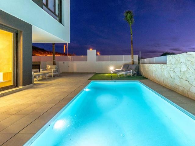 Casa chalet en Venta en Centro de la Ciudad Quesada