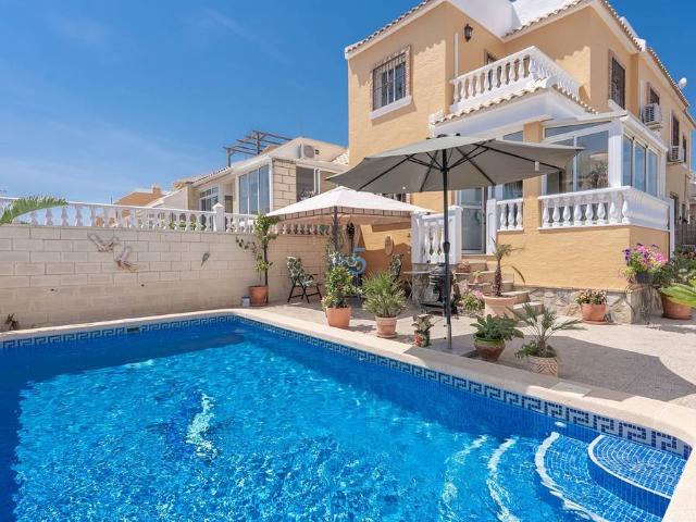 Casa chalet en Venta en Lo Marabú