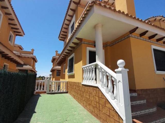 Casa chalet en Venta en Rojales