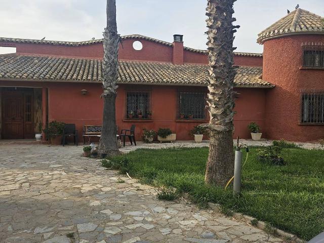 Casa chalet en Venta en Roldán