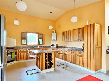 Casa chalet en Venta en Roquetes