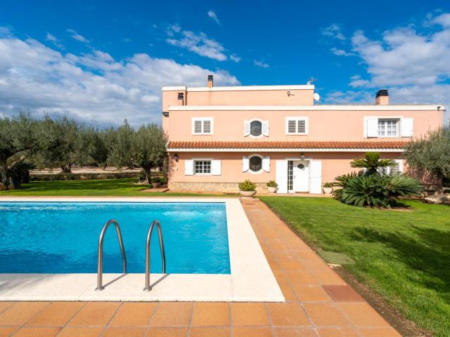 Casa chalet en Venta en Roquetes