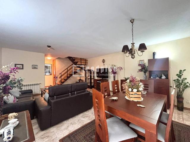 Casa chalet en Venta en Rosa Luxemburgo