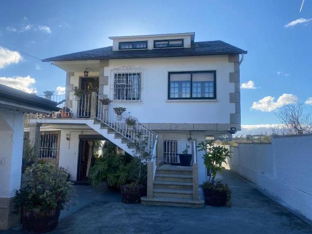 Casa chalet en Venta en Rubiáns