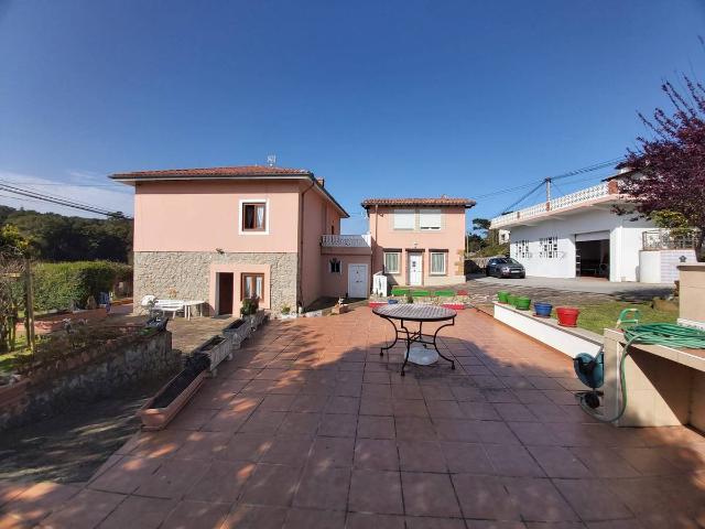 Casa chalet en Venta en Ruiloba