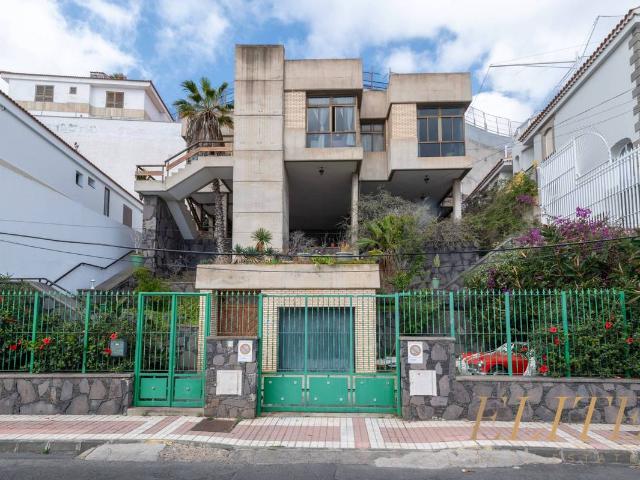Casa chalet en Venta en Schamann Rehoyas
