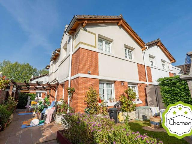 Casa chalet en Venta en Sámano