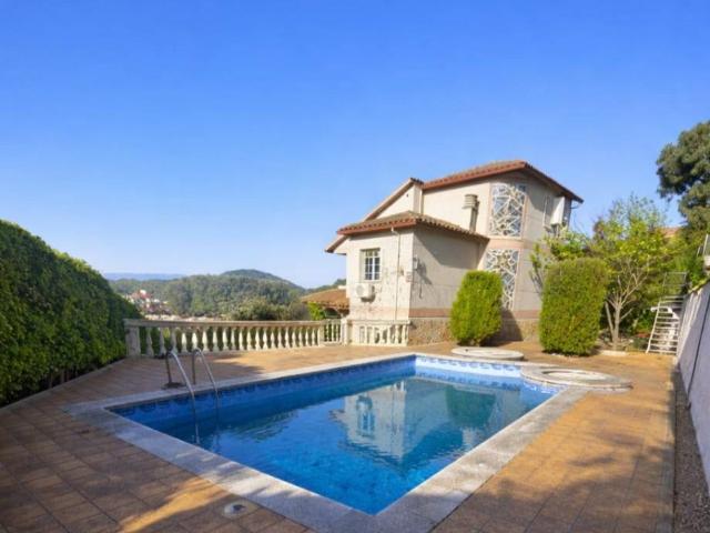 Casa chalet en Venta en Sant Fost de Campsentelles