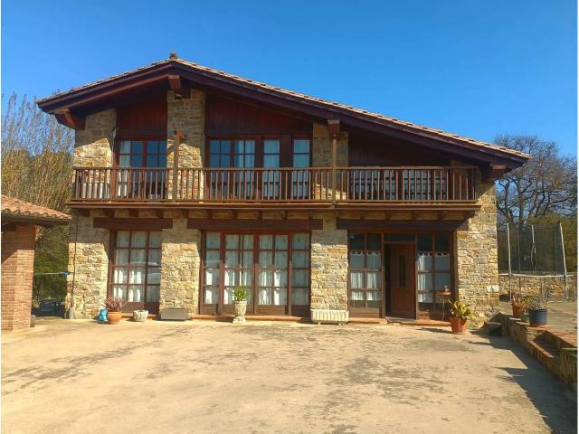 Casa chalet en Venta en Sant Joan Les Fonts