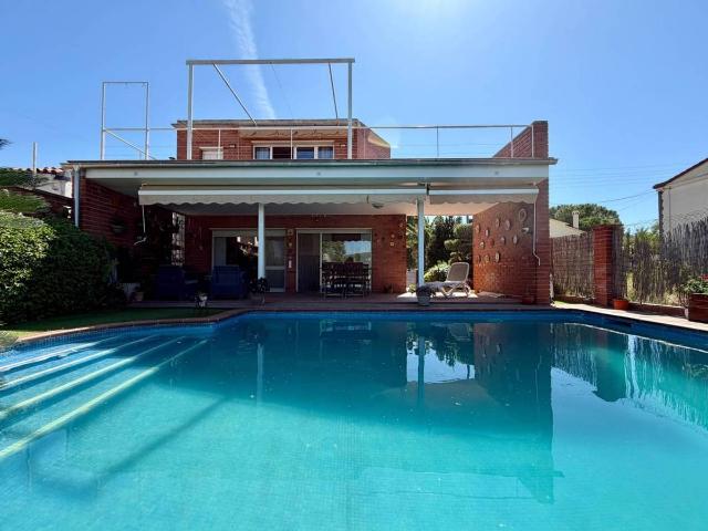 Casa chalet en Venta en Sant Pere de Riudebitlles