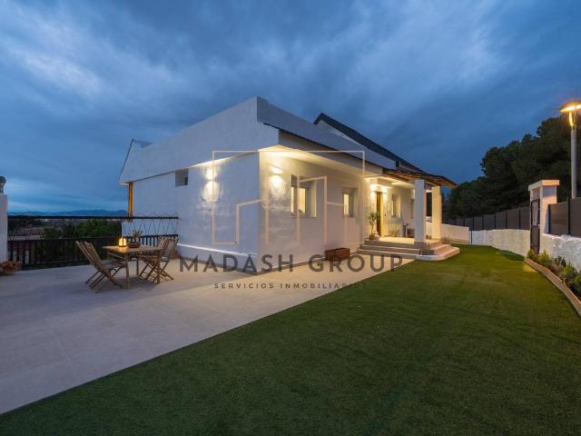 Casa chalet en Venta en Sant Pere i Sant Pau