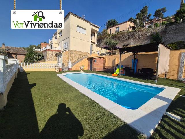 Casa chalet en Venta en Sant Vicenç Dels Horts