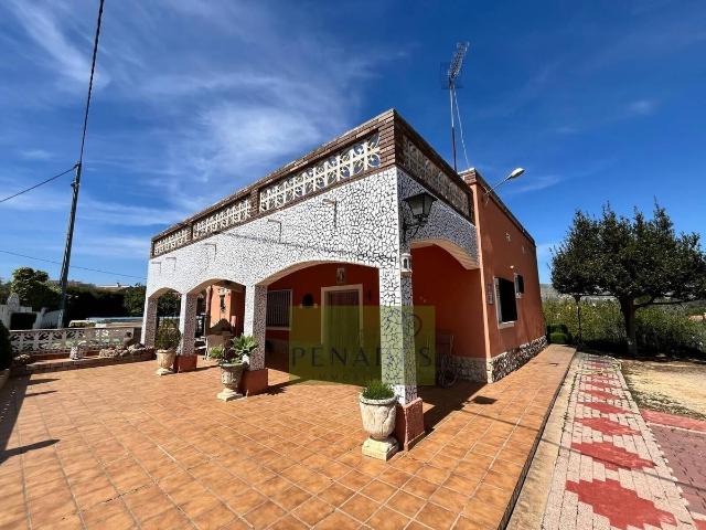 Casa chalet en Venta en Santa Ana