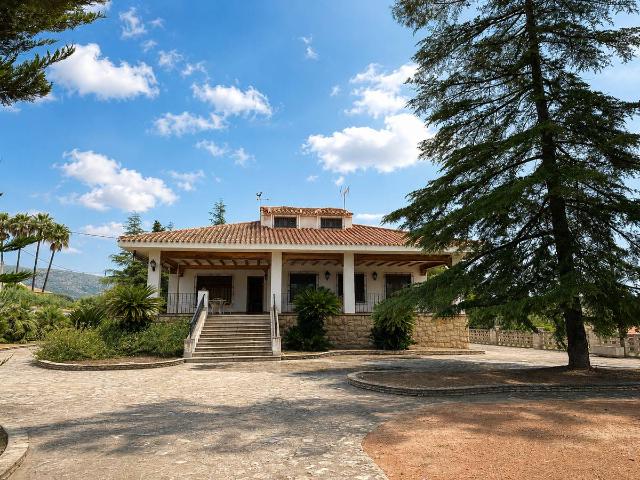 Casa chalet en Venta en Santa Ana
