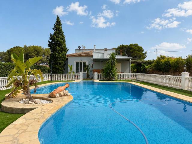 Casa chalet en Venta en Santa Ana