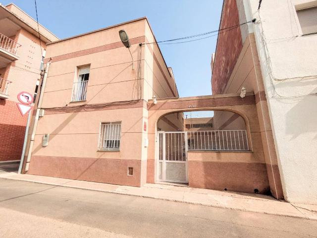 Casa chalet en Venta en Santa Bàrbara