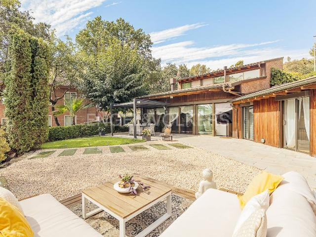 Casa chalet en Venta en Santa Coloma de Cervelló