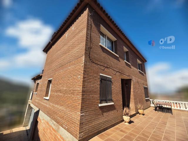 Casa chalet en Venta en Santa Coloma de Cervelló