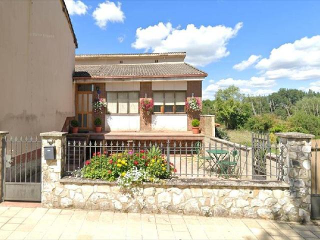 Casa chalet en Venta en Santa Colomba de Curueño