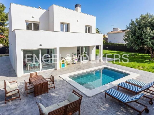Casa chalet en Venta en Santa Eufemia