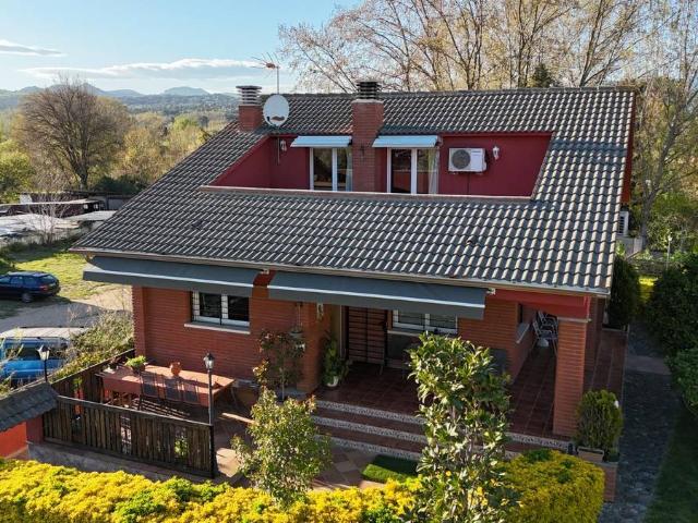 Casa chalet en Venta en Santa Eulàlia de Ronçana