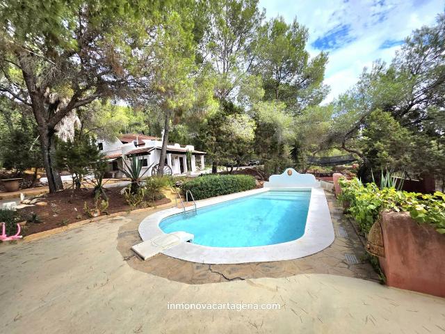 Casa chalet en Venta en Santa Eulària