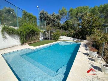 Casa chalet en Venta en Santa Maria de Trassierra