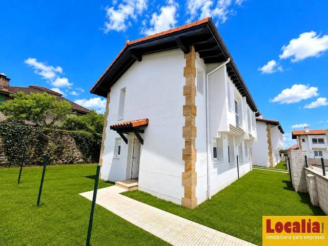 Casa chalet en Venta en Santa María de Cayón
