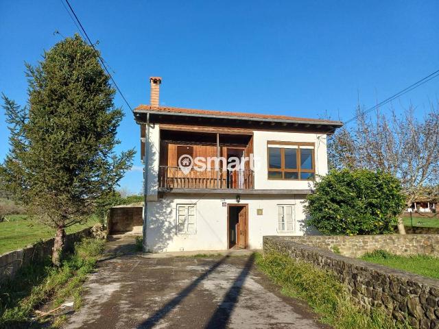 Casa chalet en Venta en Santa María de Cayón